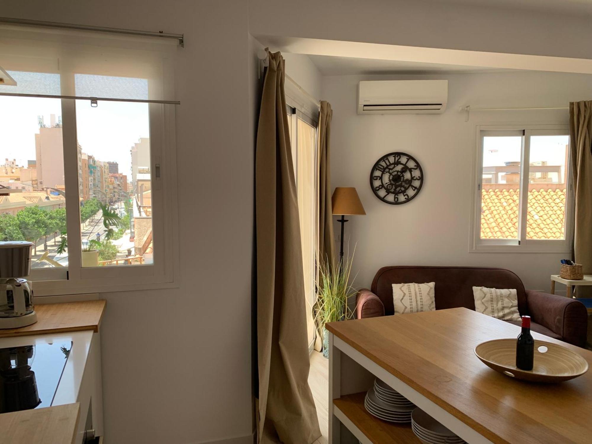 Cozy Terrace Apartment Málaga